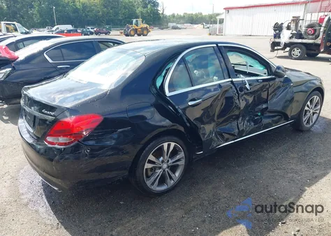 2016 Mercedes-Benz C 300 4Matic/Luxury 4Matic/Sport 4Matic from USA, damaged, VIN 55SWF4KB3GU178753